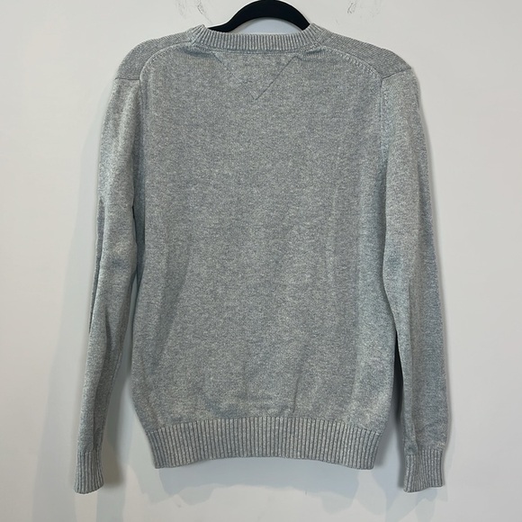 Tommy Hilfiger Men's Size XS Classic Heather Gray Crewneck Sweater - Picture 2 of 9